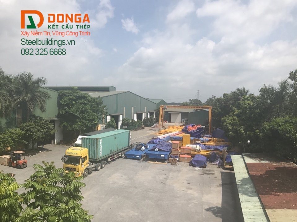 Tập kết cấu kiện trước vận chuyển