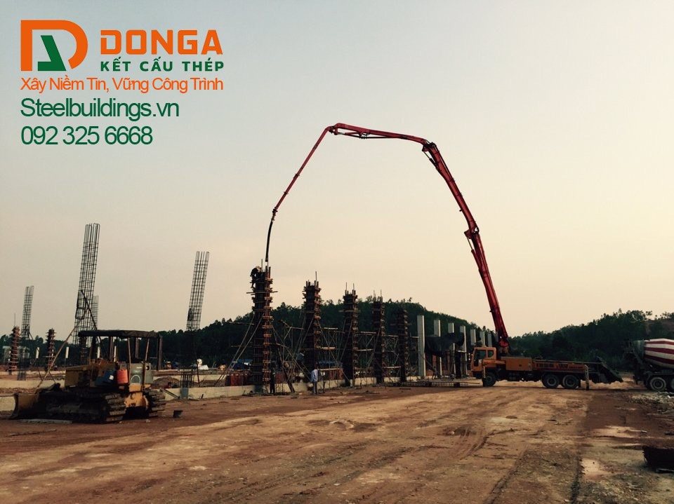 Thi công đồng bộ hệ khung