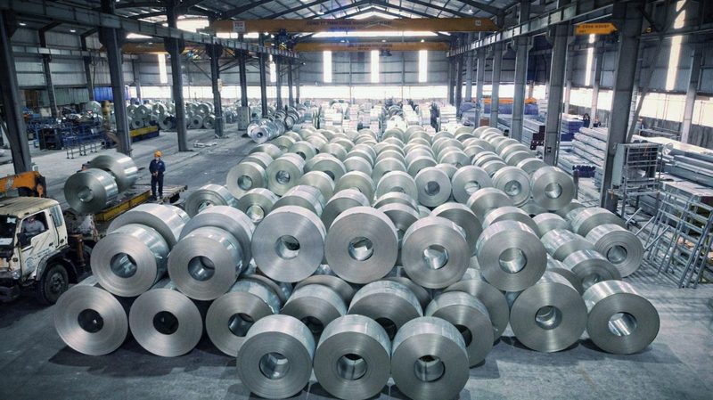 Sản lượng thép Trung Quốc tiếp tục trượt dốc