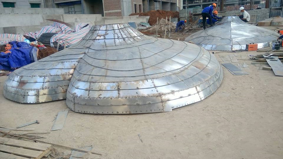 Công trường lắp dựng nhà thép DongA Steel